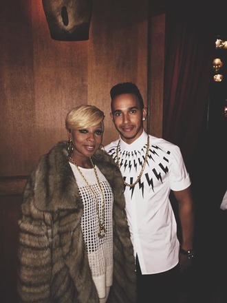 The legendary Mary J Blidge. One of my all time favourite artists. I grew up listening to her music in the karting days whilst travelling around the UK. She was musically part of my success you could say!! #TeamLH #TeamMJB #RealMusic #AmazingVoice