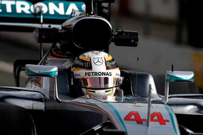 Great to be back in the car today. 156 and counting... #barcelonatest #wearew07 #TeamLH MERCEDES AMG PETRONAS Photo by LAT Photographic