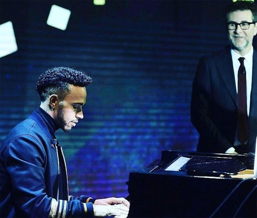 Had a great time playing the piano on @chetempochefa last week! Love #Milano 🇮🇹