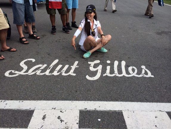 @LewisHamilton I will always support you!! We win and lose together - via @pat10ank