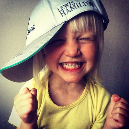 "Hamilton on pole! #LH44 #teamlh#f1 #britishgp #silverstone  @lewishamilton" via @prioritydj