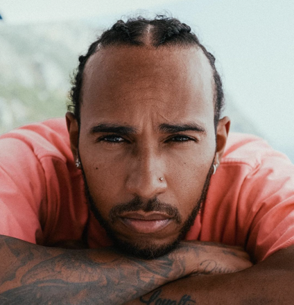 I am a man who is growing everyday. I’ve made more mistakes than I can remember but I know that they have helped shape me into who I am now, and helped me build to a better place. I am more conscious than ever about my surroundings, I think everyday about how I impact the world. I know in my heart I want to impact it in a positive way whilst I’m here, and am now on my journey to do so. I just want to acknowledge those of you out there who are becoming more conscious of the world around you, that are on your journey the help make this world a better place, discovering who you are and what you want to do, as I know it’s a process. Please don’t give up, keep pushing, and keep fighting. Life is a gift and we need to live it to the fullest. Sending you all positivity as always🙏🏾