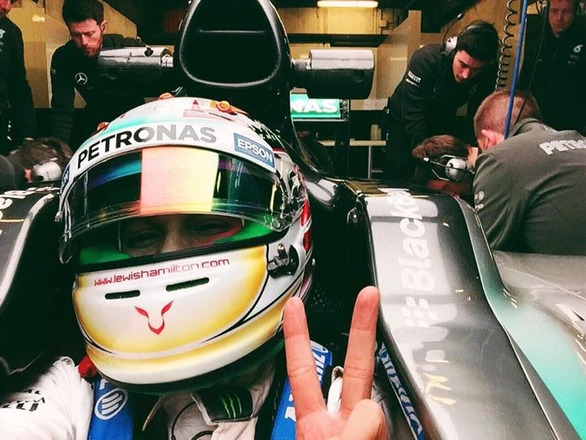 #InCarSelfie Have an amazing day today, #TeamLH!! Be GREAT!! #Love #BestTeam