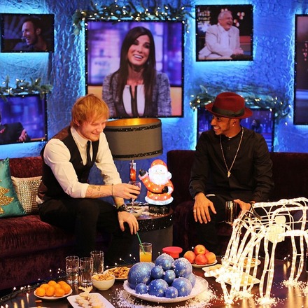 Had a great time chatting with @teddysphotos on The Jonathan Ross Show! Watch the Christmas Special, Saturday December 20th on ITV at 10pm! #GodIsTheGreatest #MerryChristmas #HappyHolidays #TeamLH