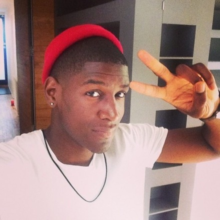 Big s/o to my boy @official_labrinth &amp; his new single released today "let it be" #letitbe #labrinth https://www.youtube.com/watch?v=S6LfrOy2iUQ