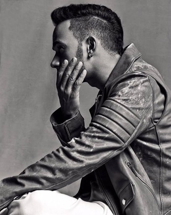 Check out my feature in Modern Weekly Lifestyle, that we shot in Shanghai!