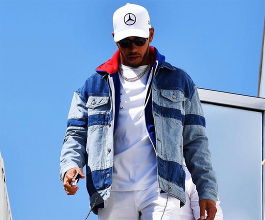 Feels good to be back in Baku 🔥 #F1 📷 motorsport.images