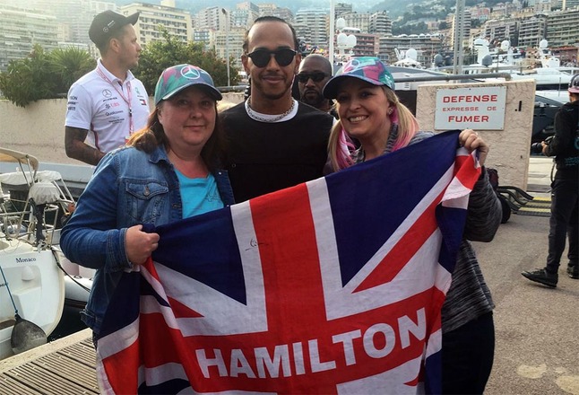 @meisje_NL and @ArtSaSch on Twitter 🙌🏾